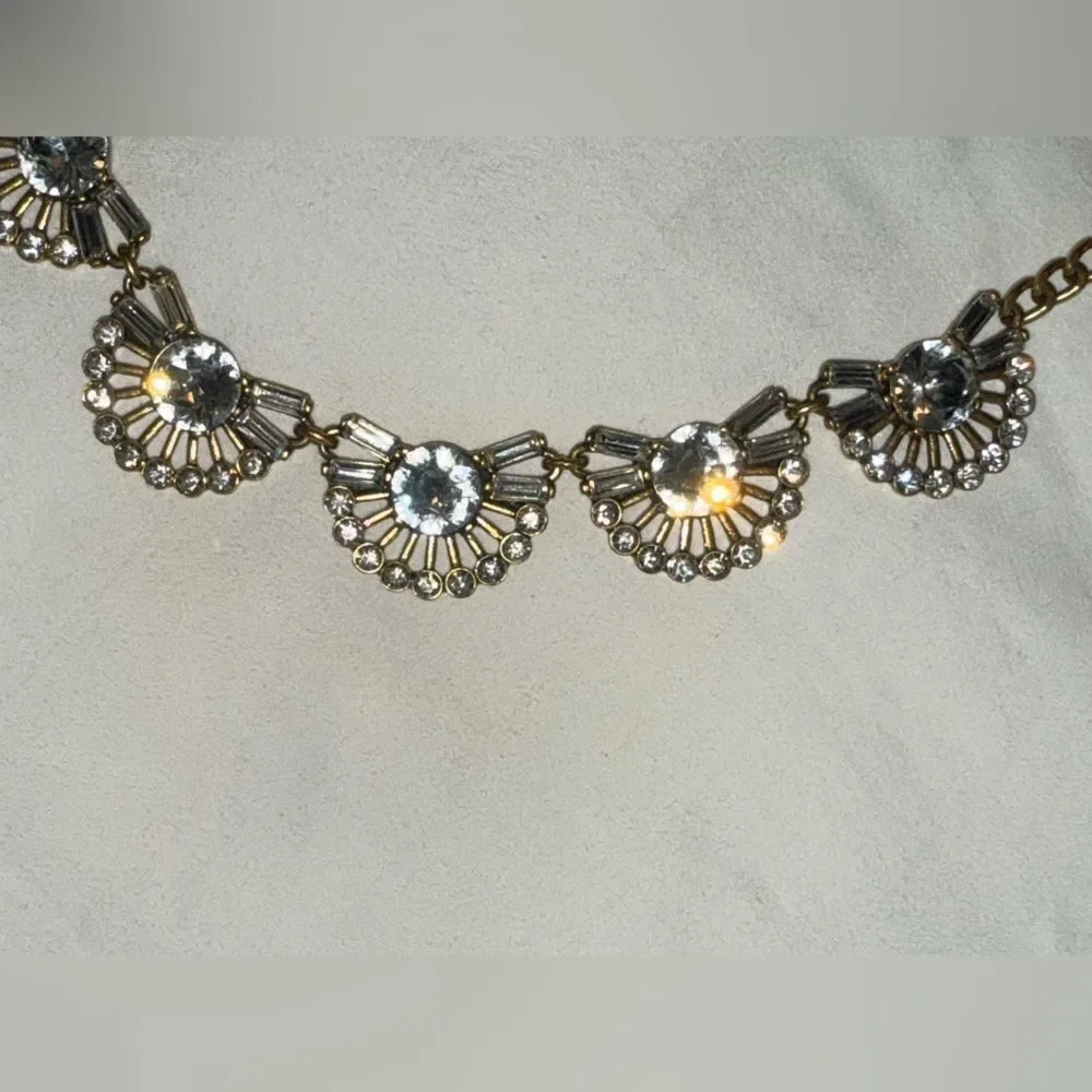 Elegant Silver Necklace with Crystal Accents